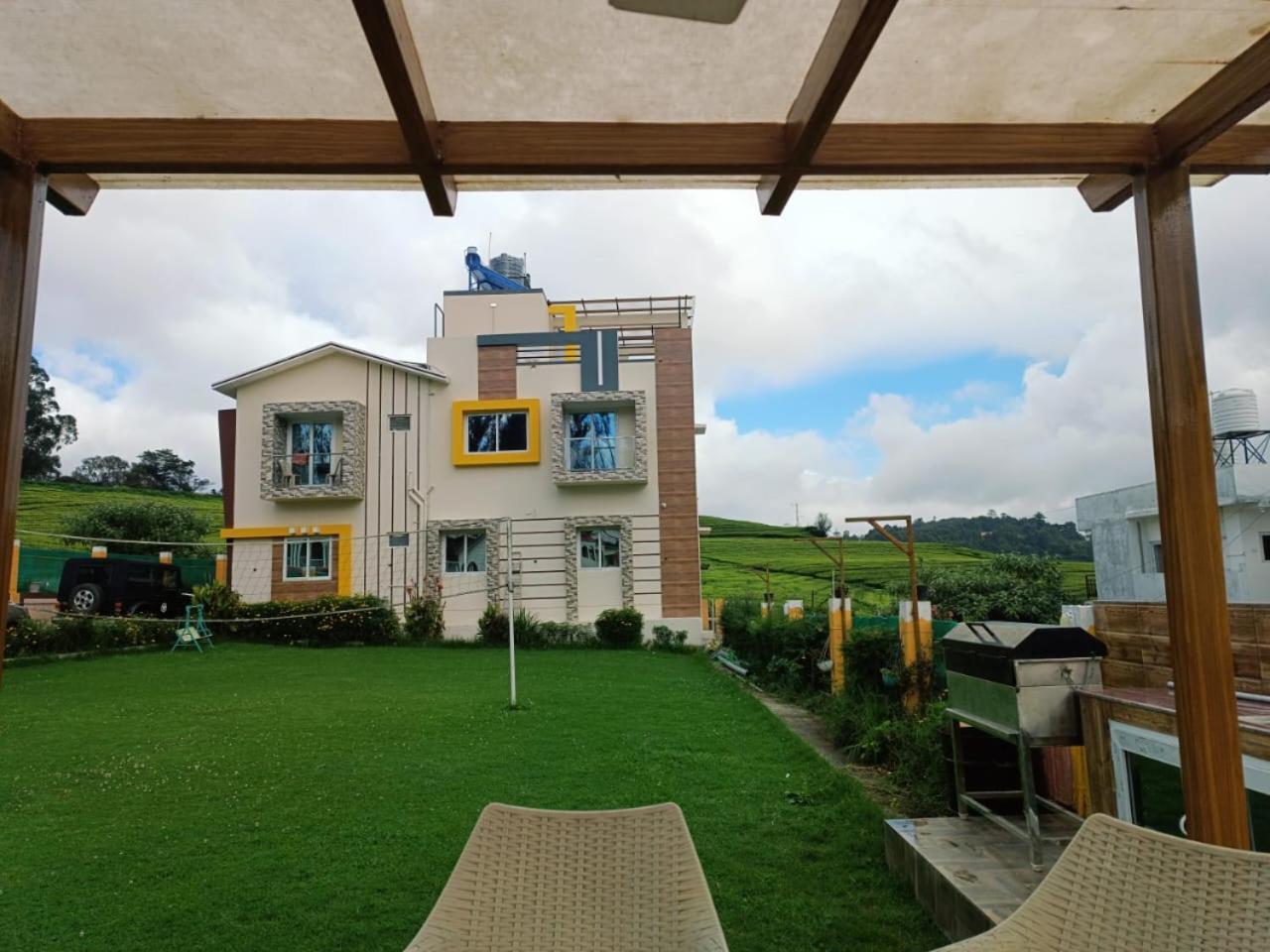 Rose Garden Enclave For Families & Executives Bed & Breakfast Ooty Exterior foto