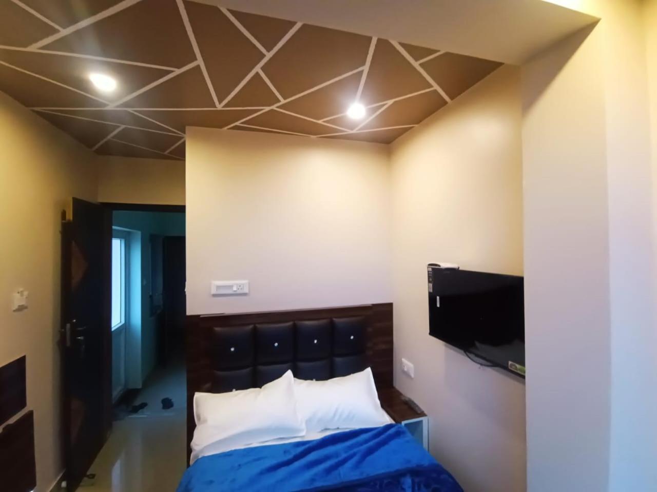 Rose Garden Enclave For Families & Executives Bed & Breakfast Ooty Exterior foto